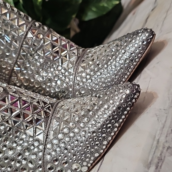 Steve Madden Silver Rhinestone Embellished Women's Boots 8.5 - Picture 6 of 11